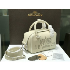 델보 쿨 박스백